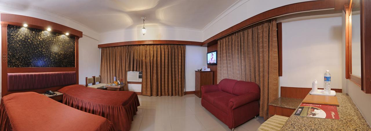 โฮเต็ล อติธิ Hotel อัครา ภายนอก รูปภาพ